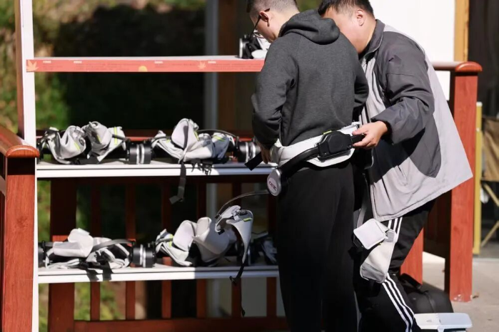 12.22新華社2 12.22新華社2